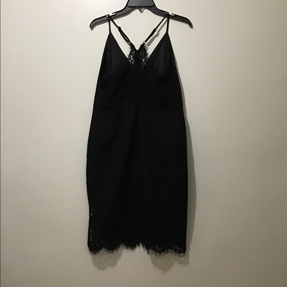 LULUS DRESS